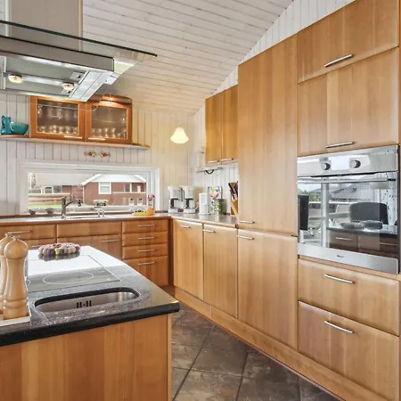 Holiday home Sohvi - 300m From The Sea In Se Jutland By Interhome *