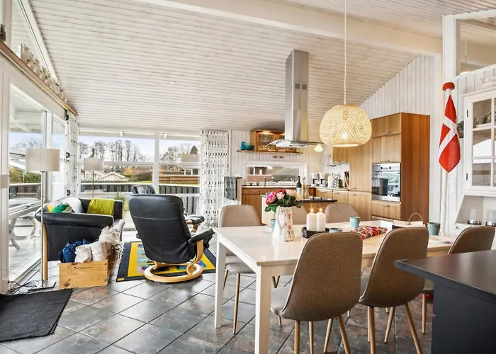 Sohvi - 300m From The Sea By Interhome Feriehus