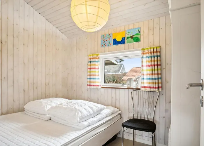 Sohvi - 300m From The Sea By Interhome Feriehus *