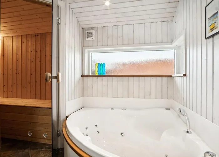 Sohvi - 300m From The Sea By Interhome *